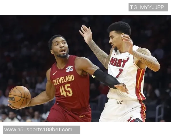 热火新星韦尔首秀在即球队官方确认中锋可以出战