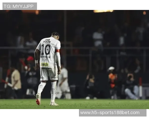 桑托斯总监透露内马尔季前备战已启动续约进展乐观