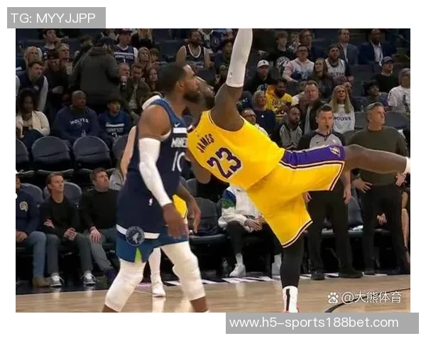 湖人期待詹姆斯在对阵马刺的比赛中强势复出缓解坐骨神经痛困扰 湖人期待詹姆斯在对阵马刺的比赛中强势复出缓解坐骨神经痛困扰